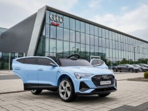 Kinderfahrzeug - Elektro Auto "Audi E-Tron" - lizenziert - 12V7AH Akku und 4 Motoren- 2,4Ghz + MP3 + Leder + EVA