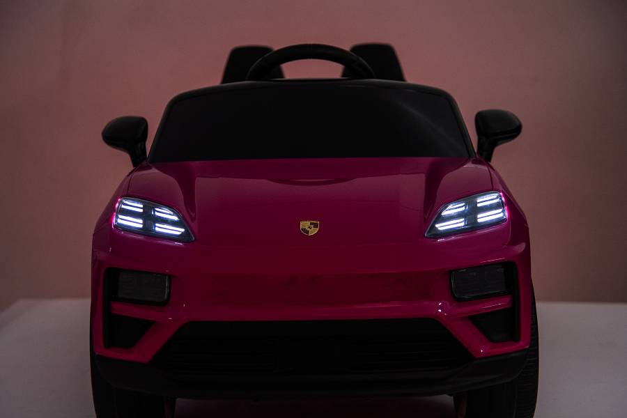 Elektro Kinderfahrzeug „Porsche Macan“ – Lizenziert – 12V10A Akku, 2,4Ghz Fernsteuerung, MP3+Leder+EVA 7 Elektro Kinderfahrzeug „Porsche Macan“ – Lizenziert – 12V10A Akku, 2,4Ghz Fernsteuerung, MP3+Leder+EVA – Bild 7